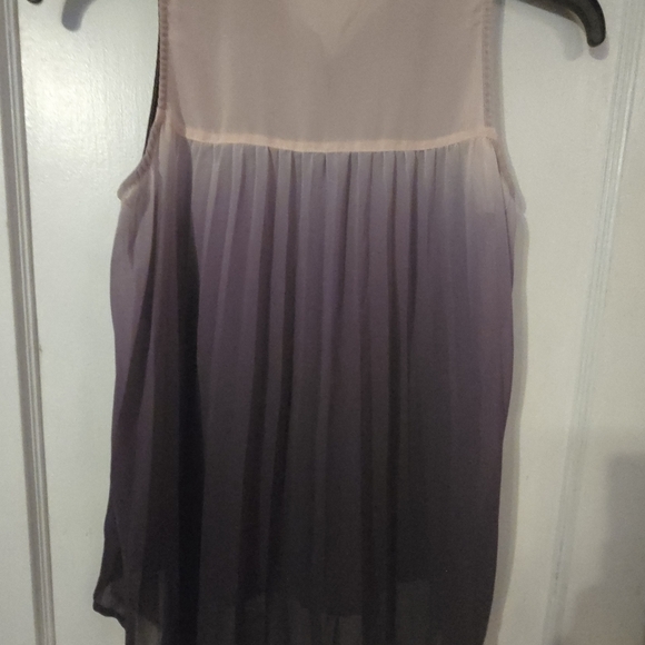 Ya Los Angeles Purple Ombre Sleeveless Blouse - Picture 3 of 4